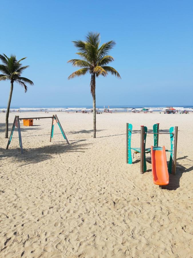 Apartamento Beira-Mar Na Praia Da Aviacao プライア・グランデ エクステリア 写真