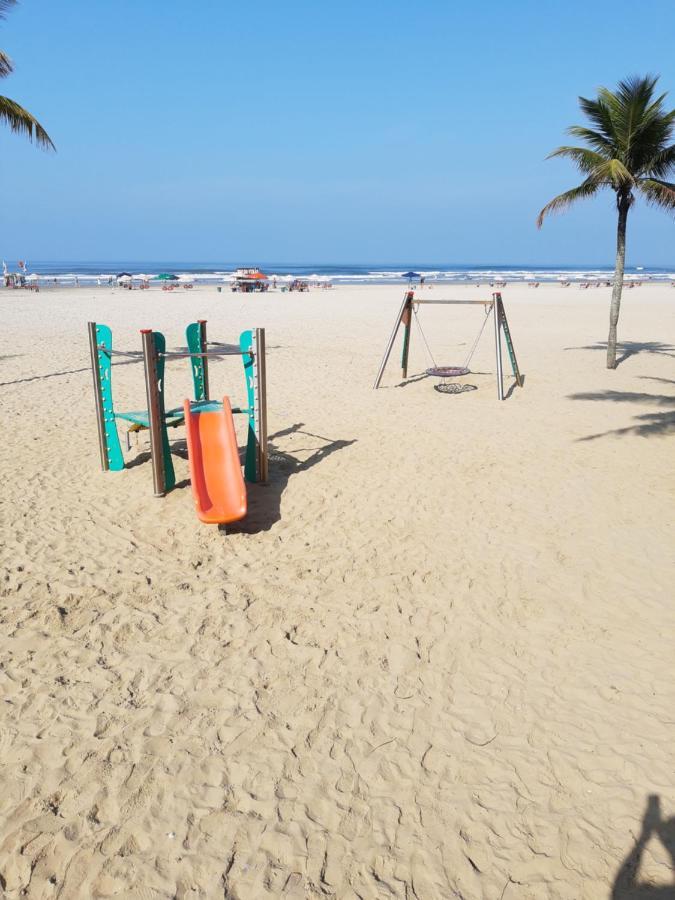 Apartamento Beira-Mar Na Praia Da Aviacao プライア・グランデ エクステリア 写真